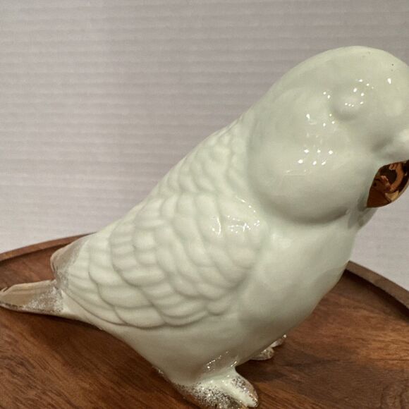 Vintage Mint Green Glass Parakeet Rare Gold Details - Picture 2 of 11